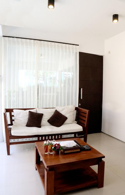 Grace And Milena Guesthouse Kuta Lombok Exterior foto